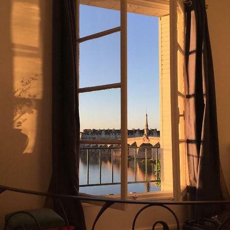 Les Lumieres De La Loire Apartment Blois Exterior photo